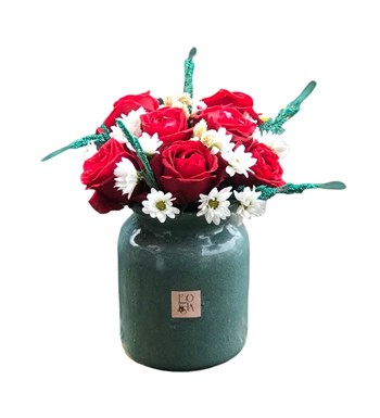 Old Vase 7 Kırmızı Gül